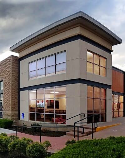 Dogtopia of Overland Park - Overland Park, KS