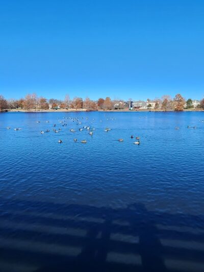 Kingston Lake Park - Overland Park, KS