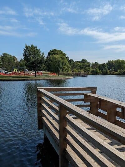 Kingston Lake Park - Overland Park, KS