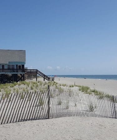 Pawley's Island parking lot South - Pawleys Island, SC