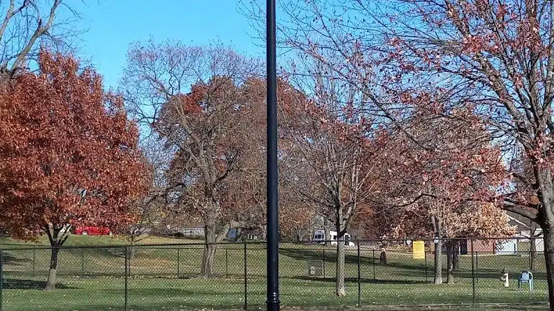 Happy Tails Dog Park - Pekin, IL