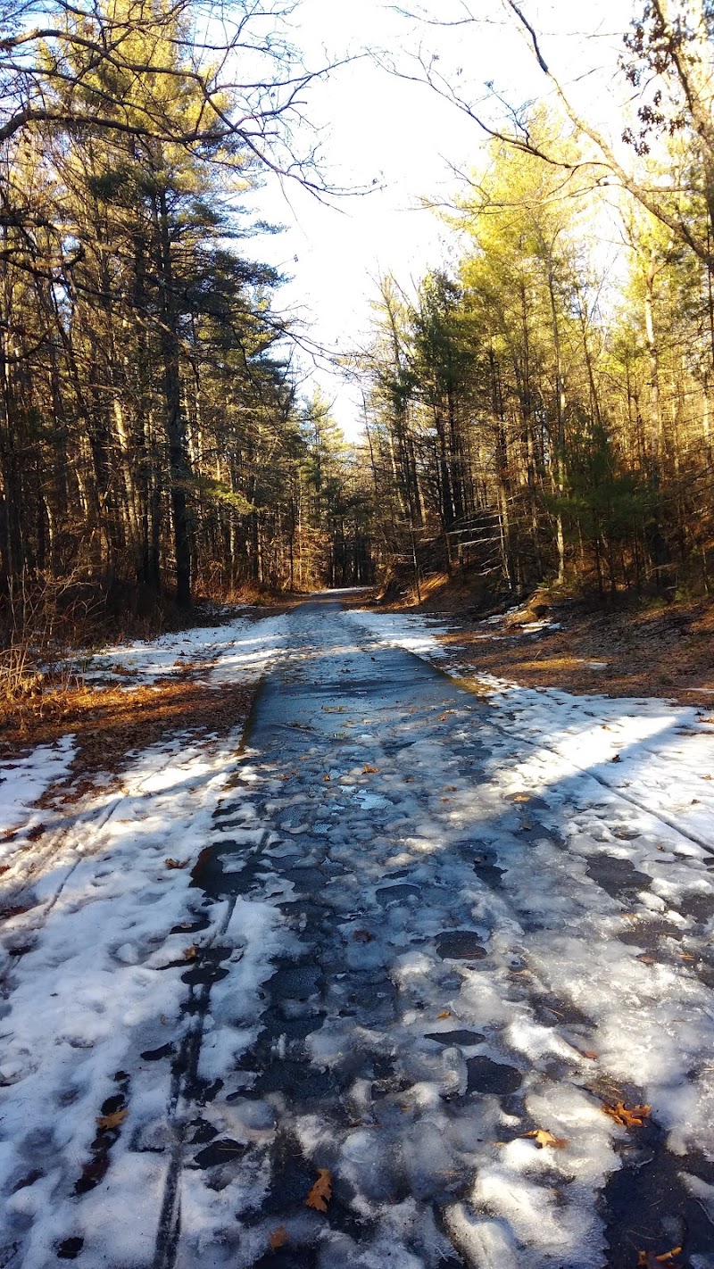Nashua River Rail Trail - Pepprell Square - Pepperell, MA