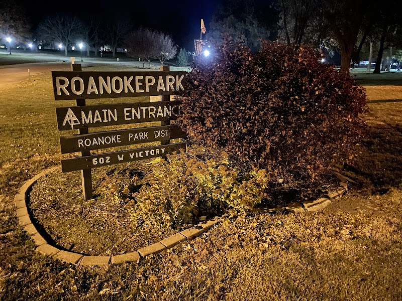 Roanoke Park - Roanoke, IL