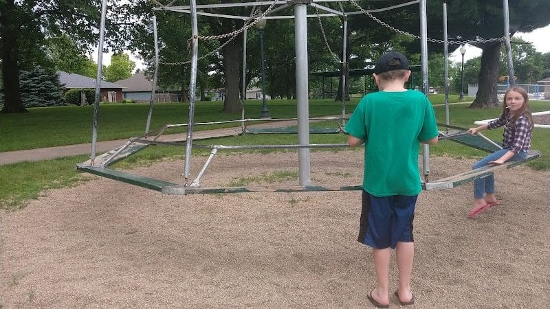 Roanoke Park Swimming Pool - Roanoke, IL