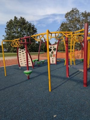 Davis Park (North Entrance)