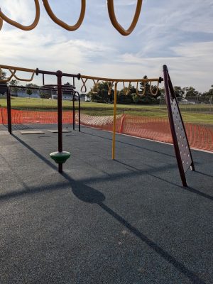 Davis Park (North Entrance)