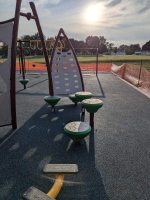 Davis Park (North Entrance)