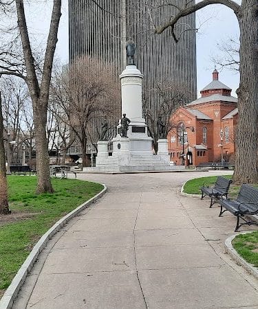 Washington Square Park