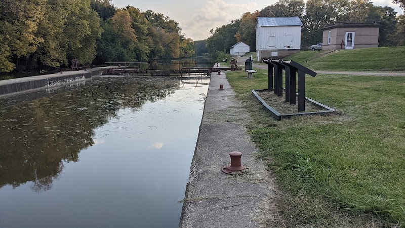 Hennepin Canal Feeder Bike Trail - Rock Falls, IL