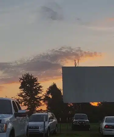 Holiday Drive-In Theatre