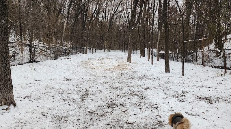Woodview Off-Leash Dog Area - Roseville, MN