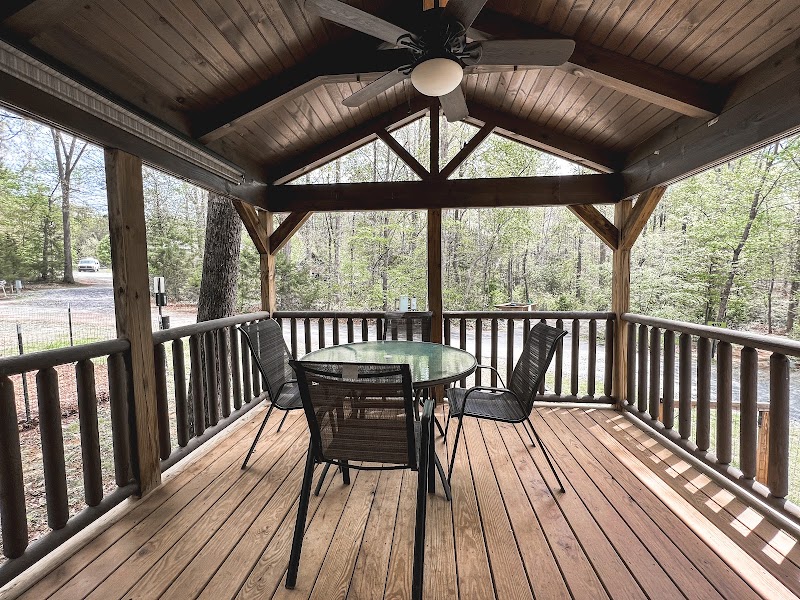 Four Paws Kingdom Campground & Dog Retreat