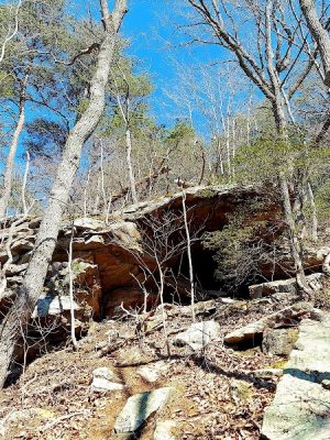 Upper Leggett Trailhead