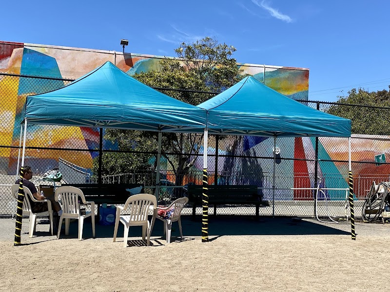 Eureka Valley Dog Play Area - San Francisco, CA