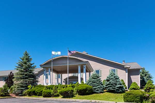 Quality Inn & Suites Schoharie near Howe Caverns - Schoharie, NY