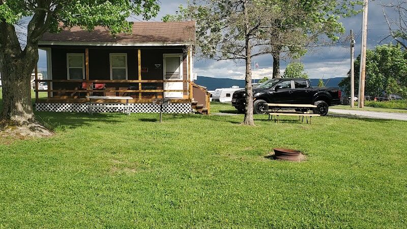 Twin Oaks - Schoharie, NY
