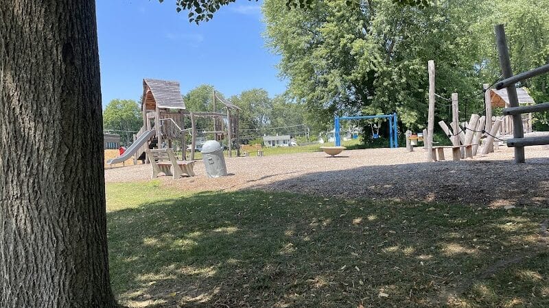 Selkirk Park, - Selkirk, NY