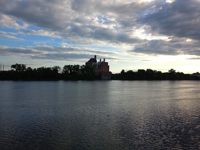 Connecticut River Walk and Bikeway - Springfield, MA