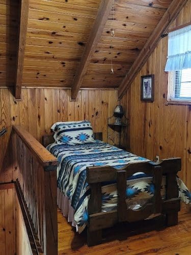 Hammer's Hideaway Campground