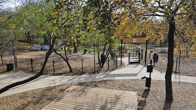 The Shacks Dining & Dog Park - The Colony, TX