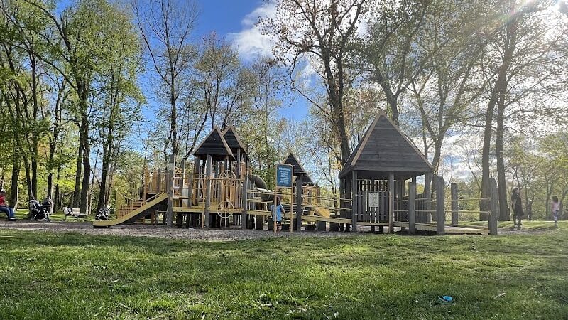 Twin Brooks Park - Trumbull, CT