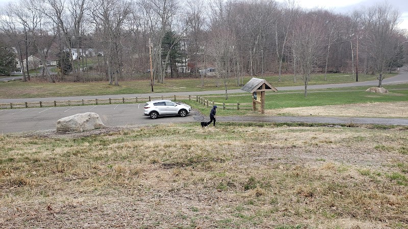Twin Brooks Park - Parking Lot - Trumbull, CT