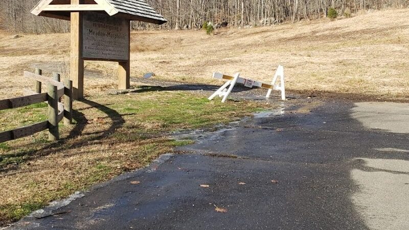 Twin Brooks Park - Parking Lot - Trumbull, CT