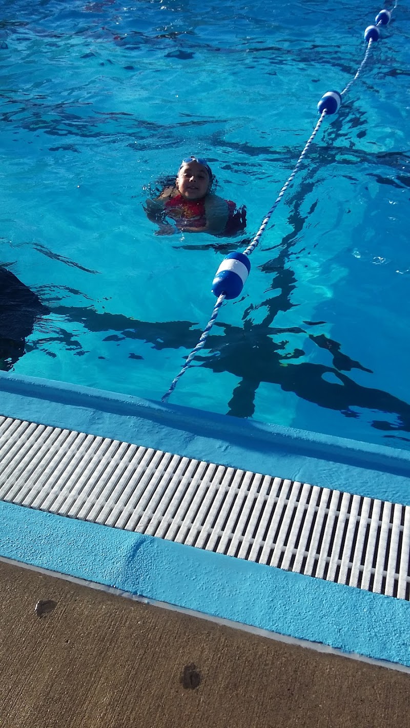 Vandalia Pool And Tri-County Park - Vandalia, MO