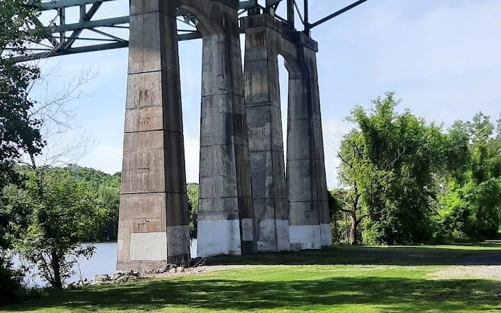 Mohawk-Hudson Bike Trail, Watervliet Parking - Watervliet, NY
