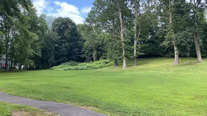 Vanderbilt Park - West Hartford, CT