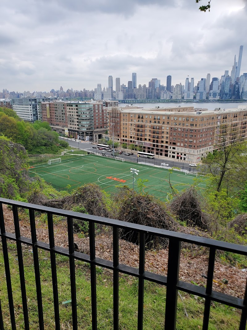 West New York Dog Park - West New York, NJ