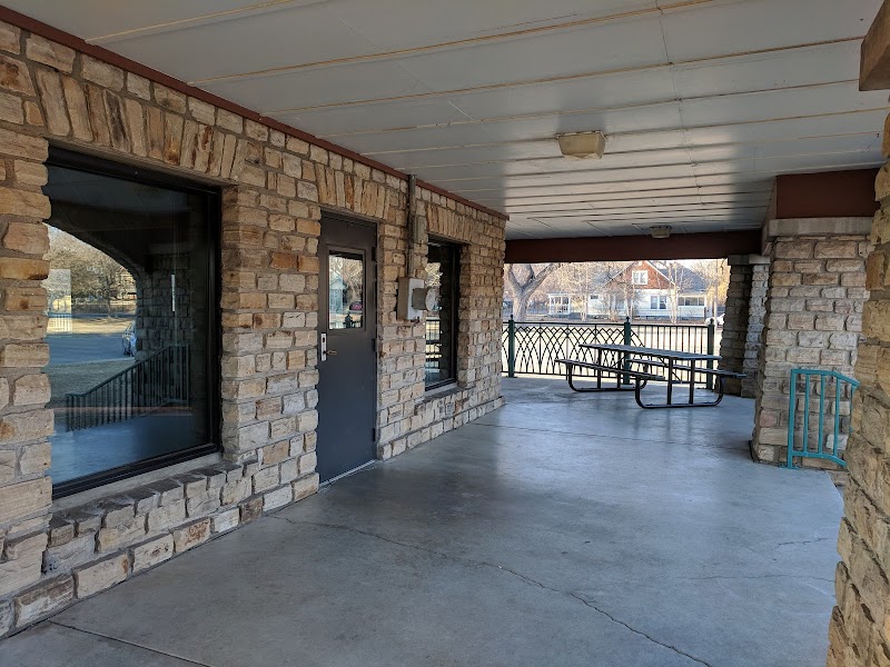 Park Villa - North Riverside park - Wichita, KS