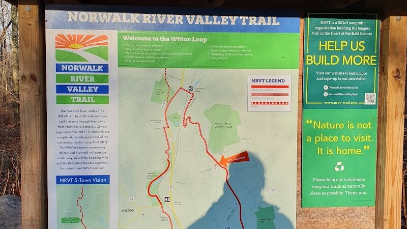 Norwalk River Valley Trail - North Parking - Wilton, CT