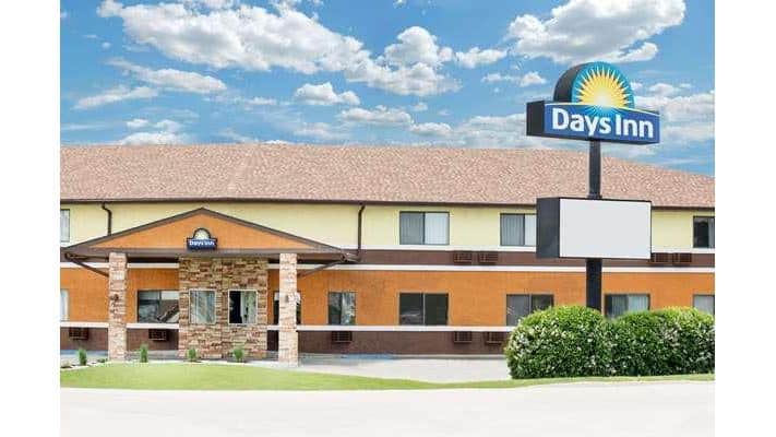 Days Inn by Wyndham York - York, NE