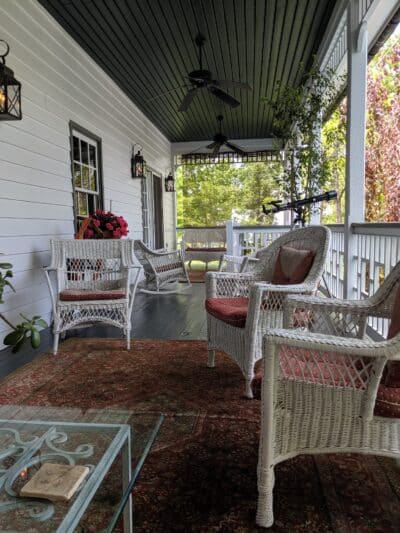 Black Dog Inn - Abingdon, VA