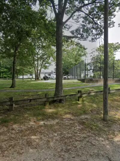 Woodedge Park - Holtsville, NY