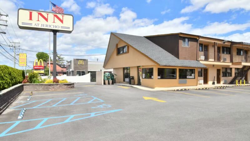 Inn At Jericho - Jericho, NY