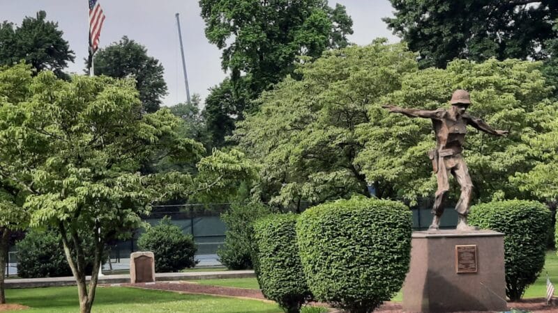 Veteran's Memorial Park - River Edge, NJ
