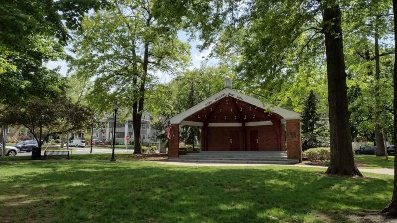 Hutzel Memorial Band Shell - Rutherford, NJ