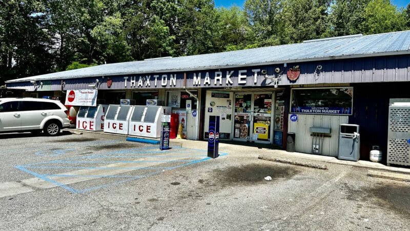 Thaxton Market - Thaxton, VA