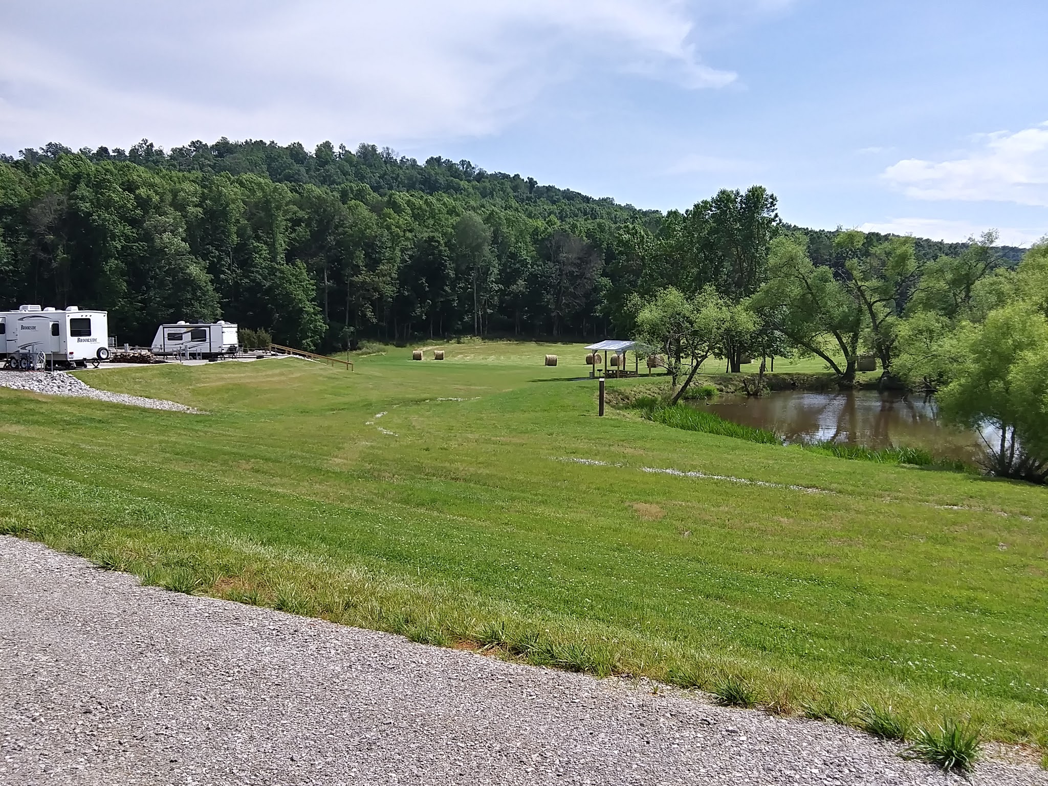 Rowena Boat & RV storage - Albany, KY