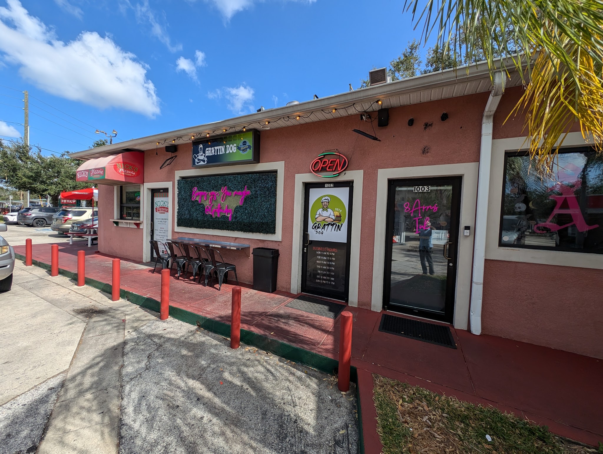 GRATTIN DOG - Altamonte Springs, FL