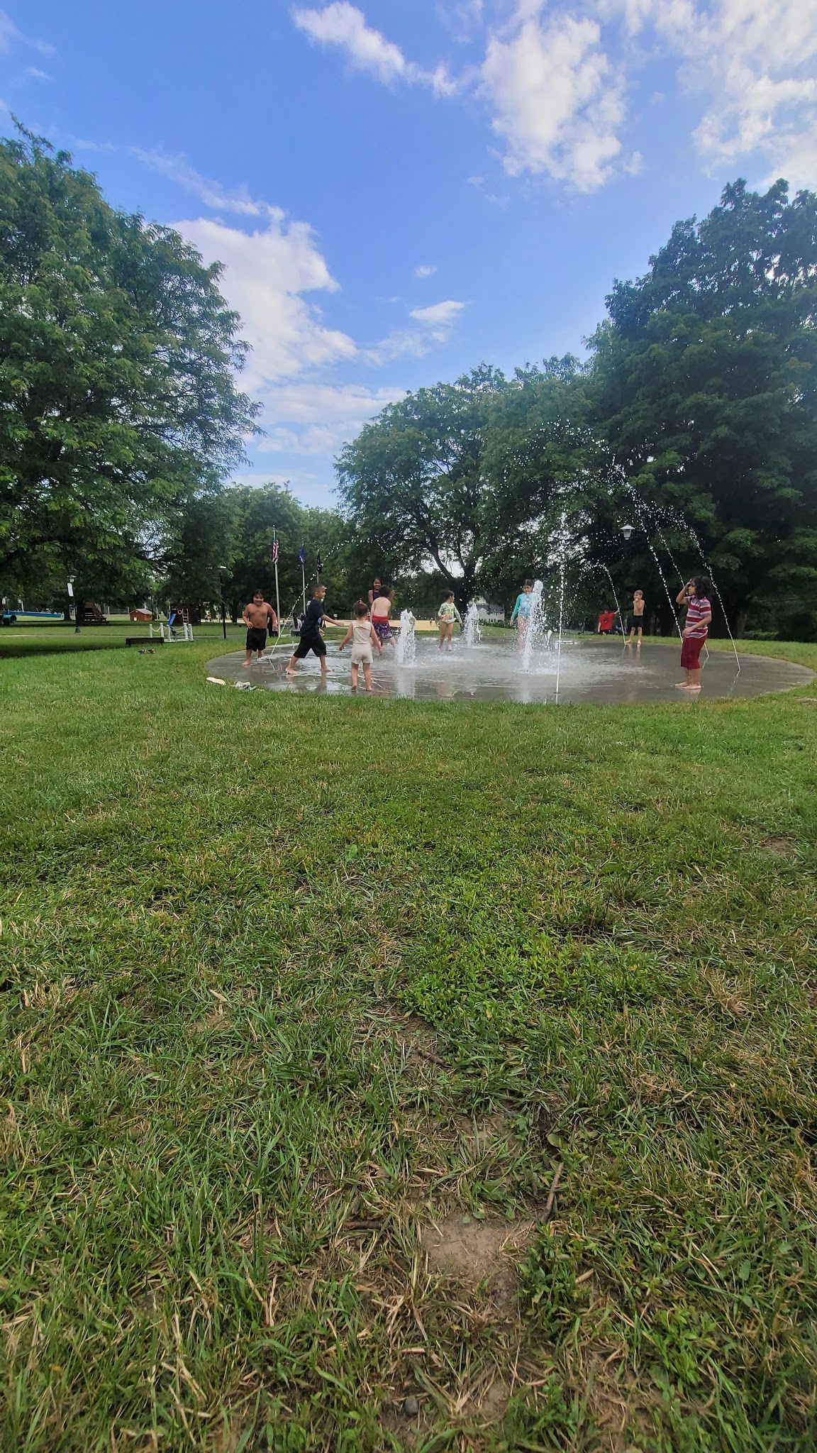 Veterans Park - Amsterdam, NY