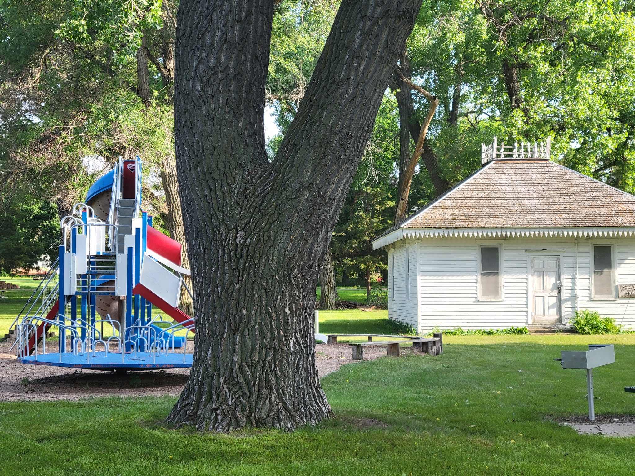 Arthur Village Park - Arthur, NE