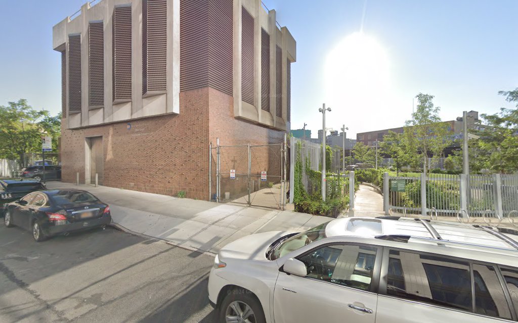 Sven Dog Park - Astoria, NY