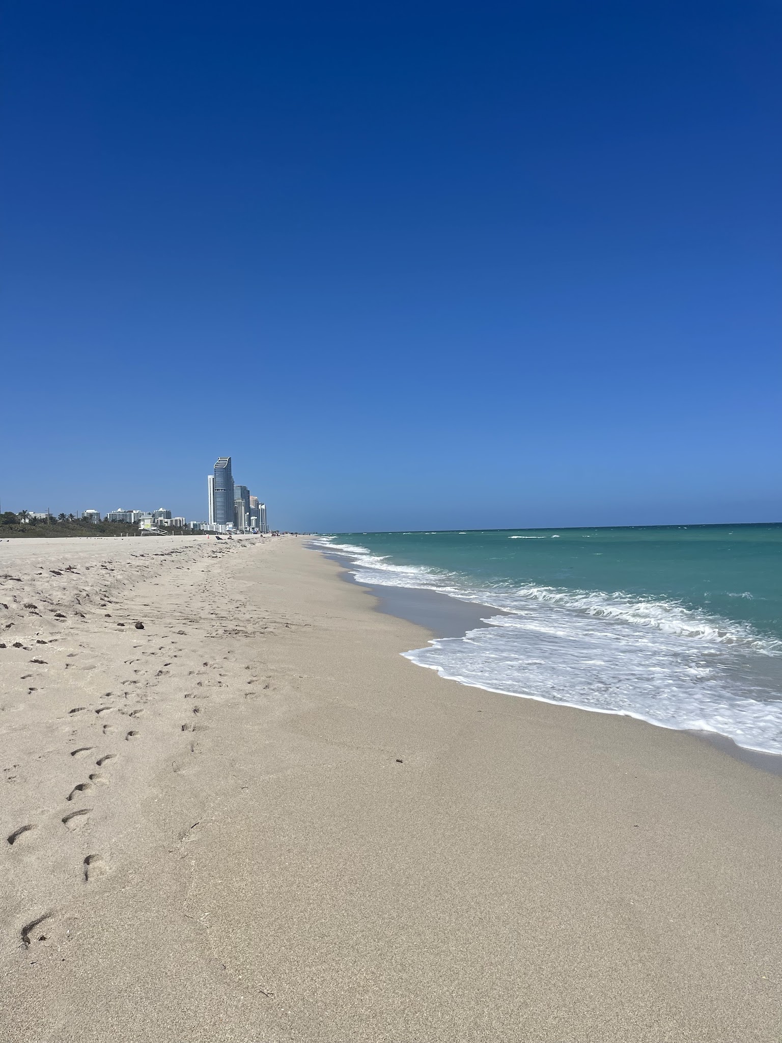 HAULOVER PARK (PLAYITA) - Bal Harbour, FL
