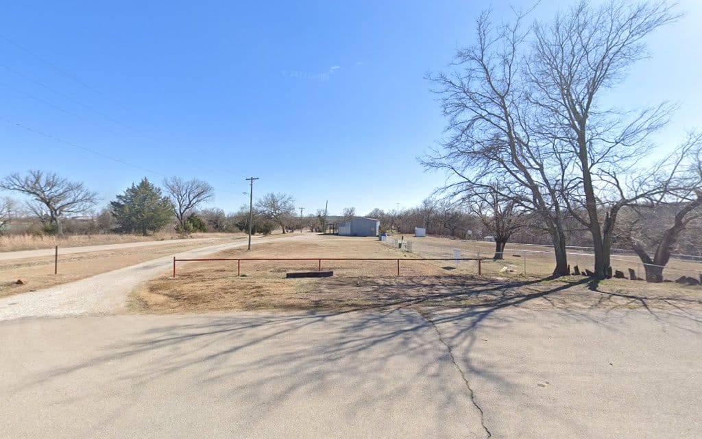 Pawnee Dog Park - Blackburn, OK