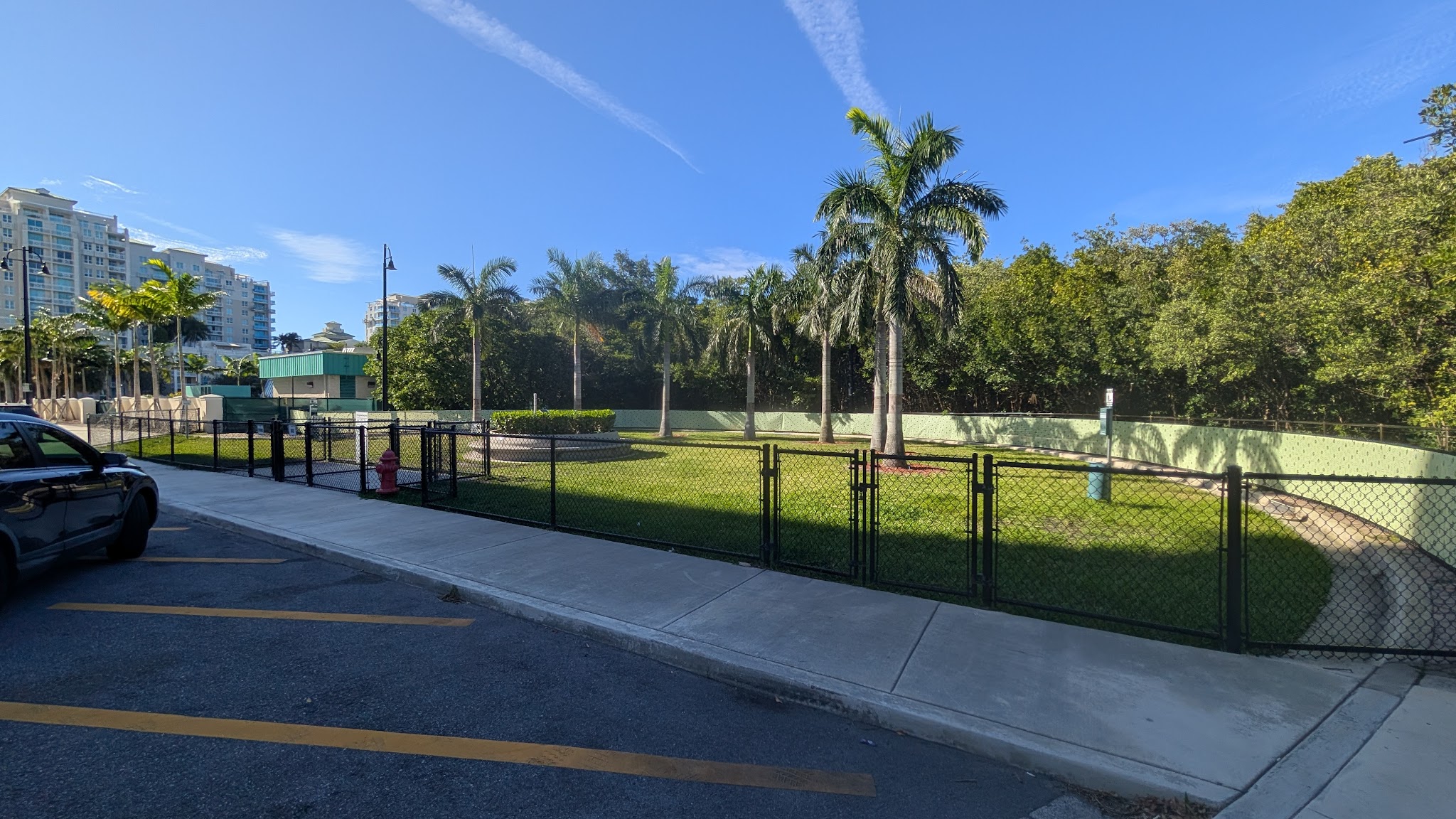 Mangrove Dog Park - Boynton Beach, FL