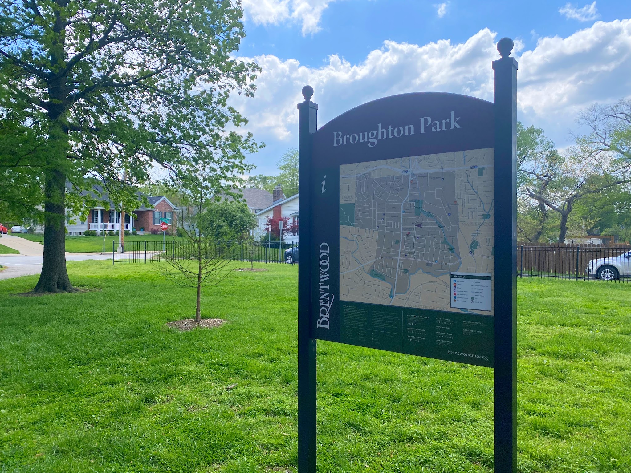 Broughton Park - Brentwood, MO