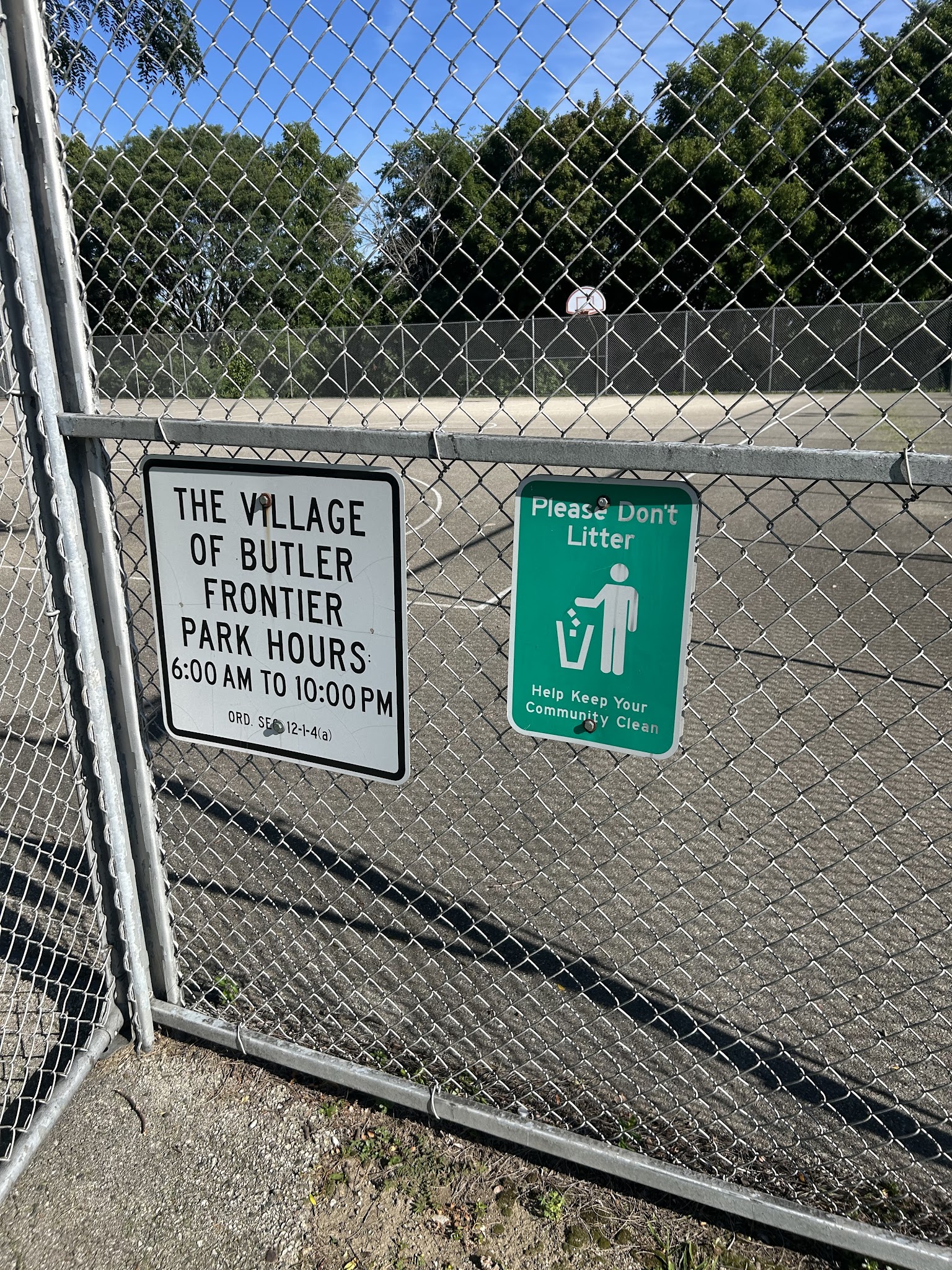 Frontier Park Clubhouse - Butler, WI